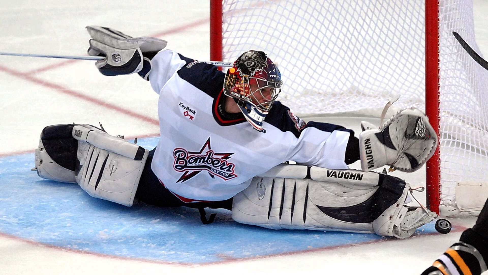 开云体育官网上-《王者荣耀》《荣耀之巅》：最强战队争锋全球！