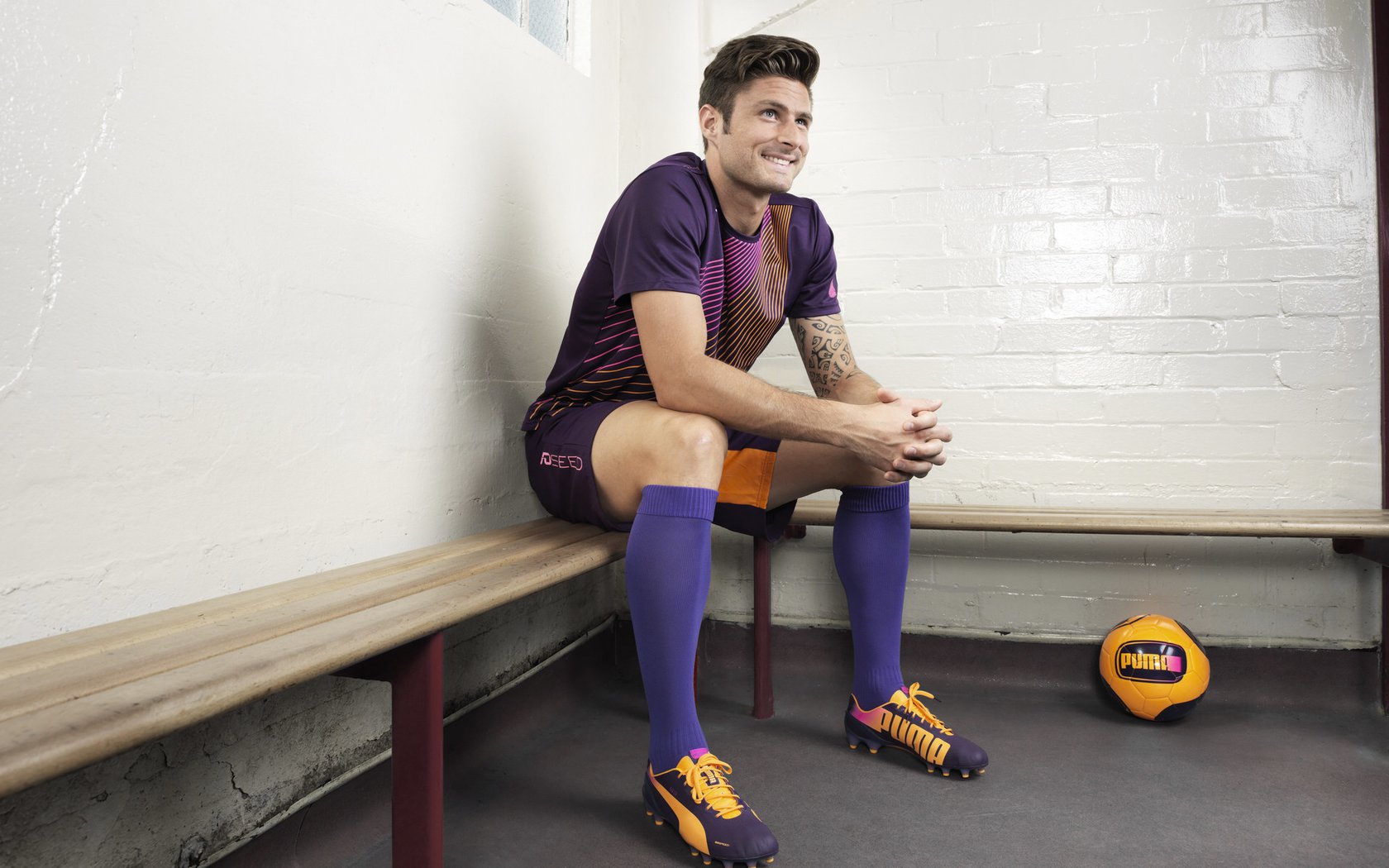 开云体育网址-《Valorant》“星辰之战”新英雄上线，地图战术再创新！